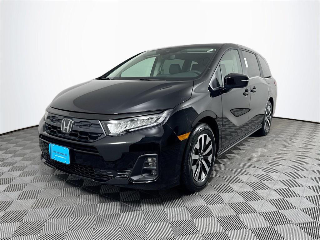 new 2026 Honda Odyssey car, priced at $43,290