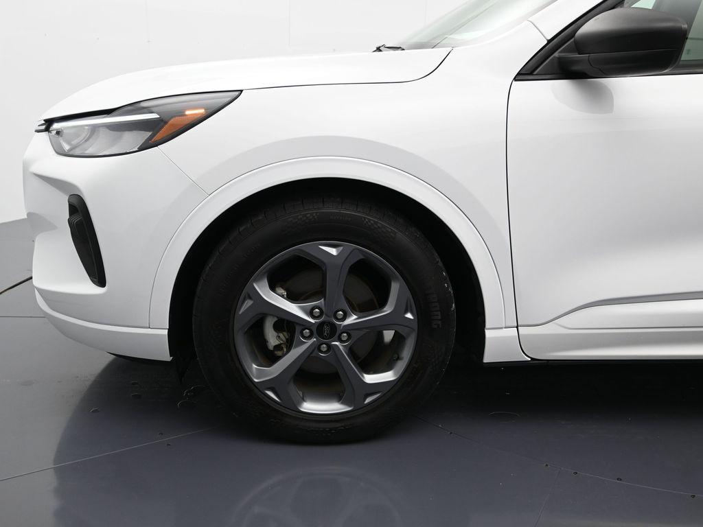 used 2023 Ford Escape car, priced at $18,379