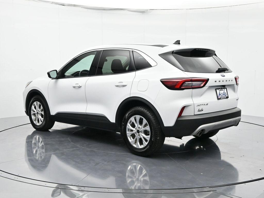 used 2023 Ford Escape car, priced at $20,991