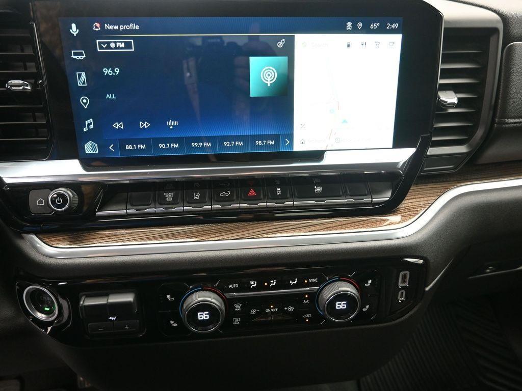 used 2025 Chevrolet Silverado 2500 car, priced at $59,999