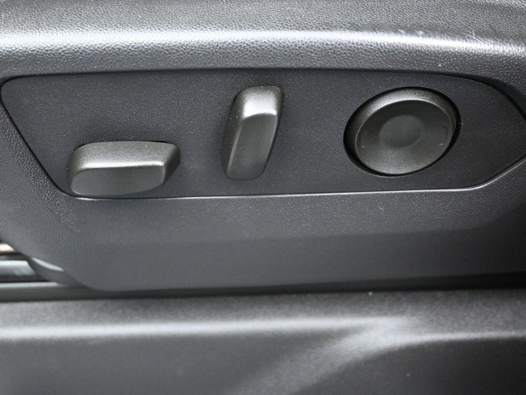 used 2025 Chevrolet Silverado 2500 car, priced at $59,999