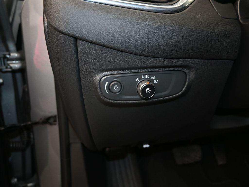 used 2023 Chevrolet Equinox car, priced at $21,991