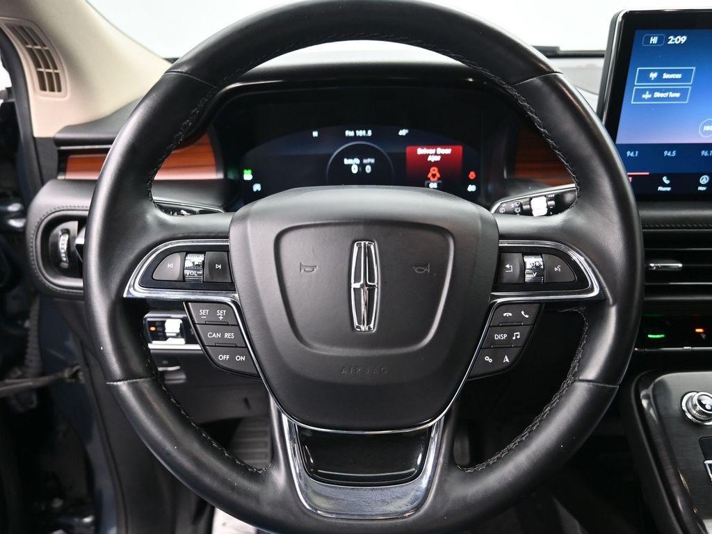 used 2023 Lincoln Nautilus car, priced at $39,991