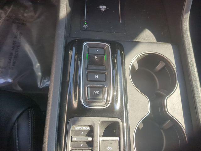 used 2025 Honda Pilot car, priced at $42,400