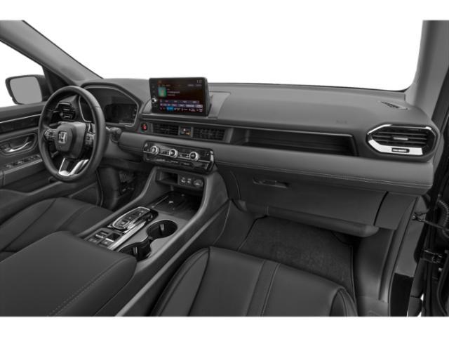 used 2025 Honda Pilot car, priced at $42,500