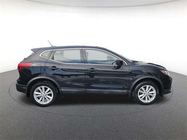 used 2018 Nissan Rogue Sport car