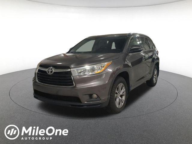 used 2014 Toyota Highlander car, priced at $16,700