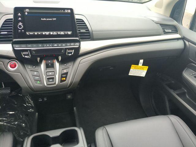 new 2026 Honda Odyssey car, priced at $43,910