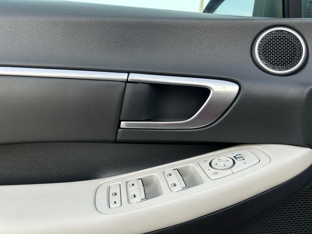 used 2022 Hyundai Sonata car, priced at $19,201
