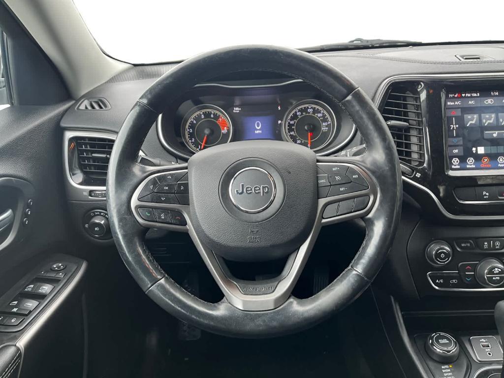 used 2020 Jeep Cherokee car, priced at $18,992