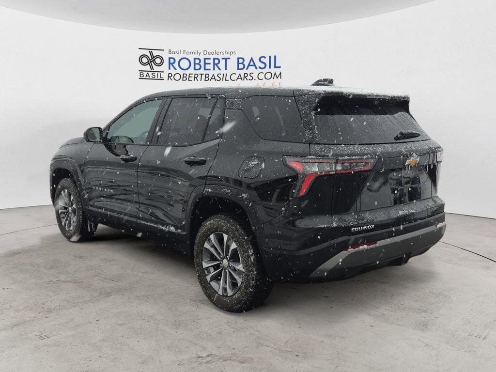 used 2025 Chevrolet Equinox car, priced at $27,901