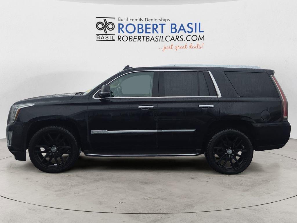 used 2016 Cadillac Escalade car, priced at $27,964