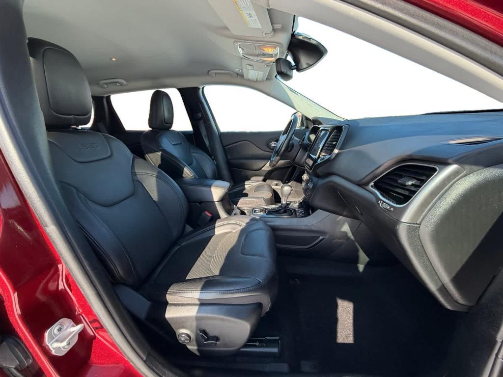 used 2019 Jeep Cherokee car, priced at $15,999