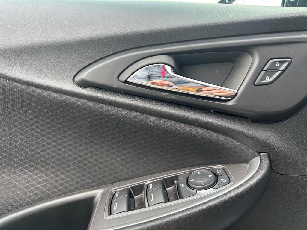 used 2024 Chevrolet Malibu car, priced at $18,617