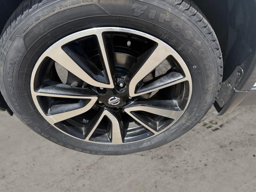 used 2018 Nissan Rogue car, priced at $17,513