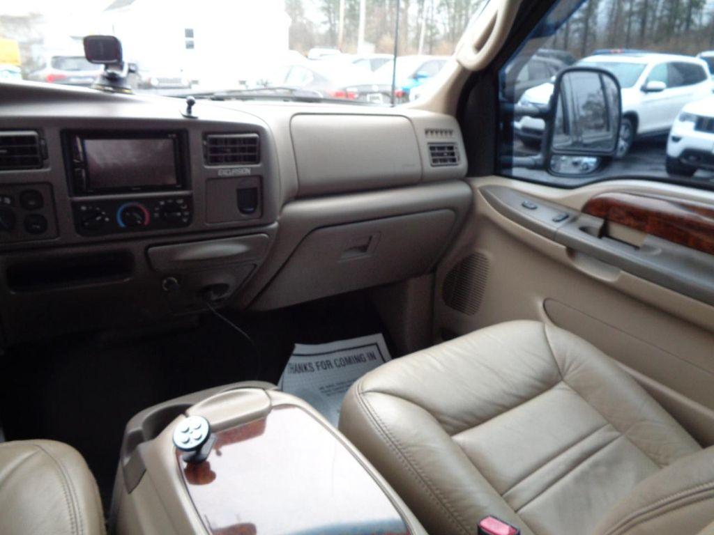 used 2000 Ford Excursion car, priced at $11,995