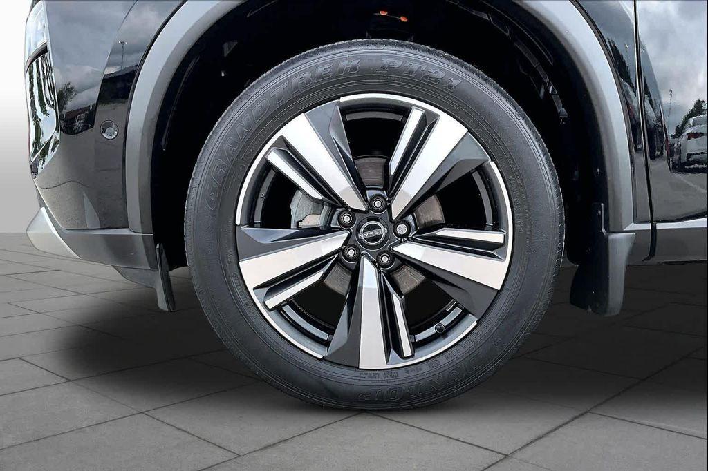 used 2023 Nissan Rogue car, priced at $28,713