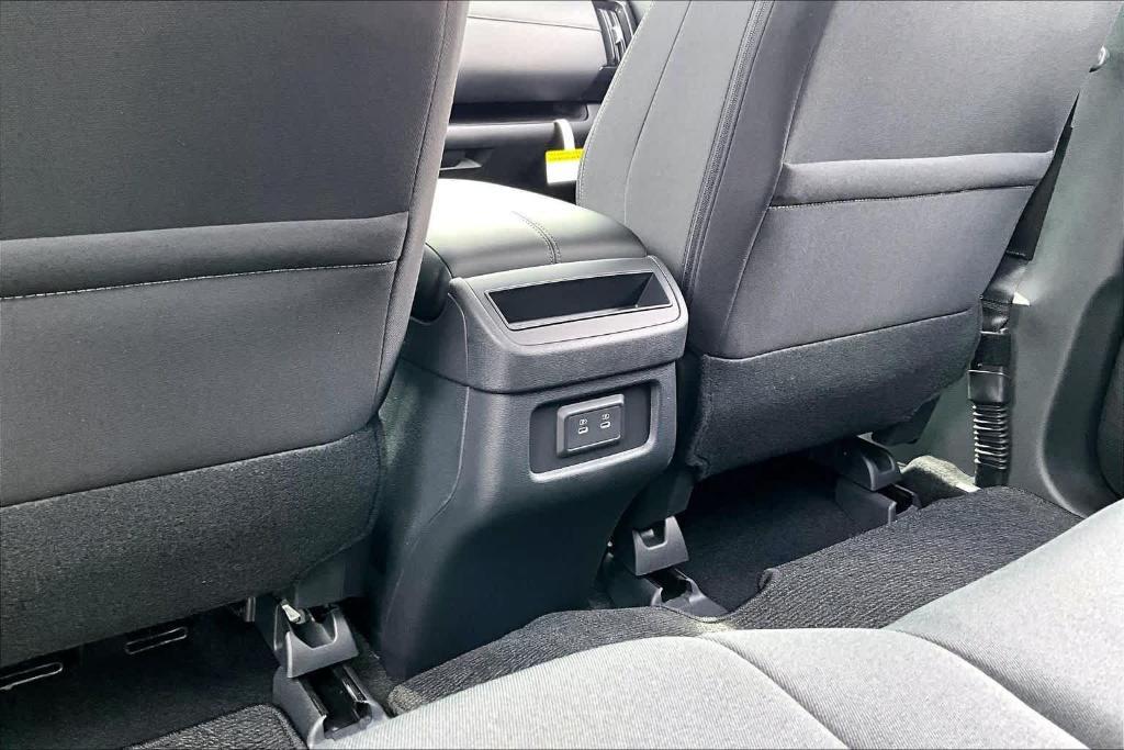 new 2026 Nissan Pathfinder car, priced at $39,235