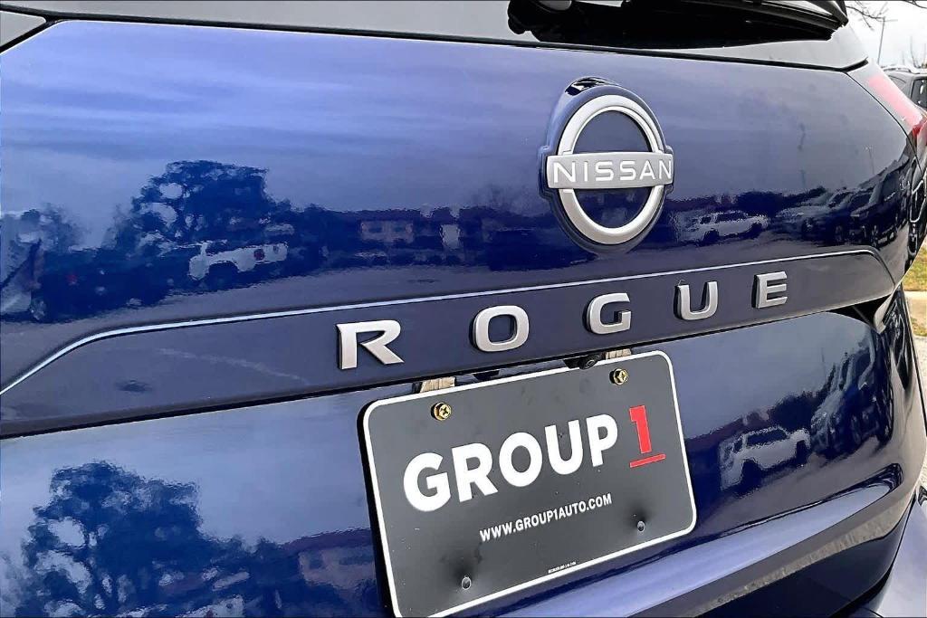 used 2025 Nissan Rogue car, priced at $22,990