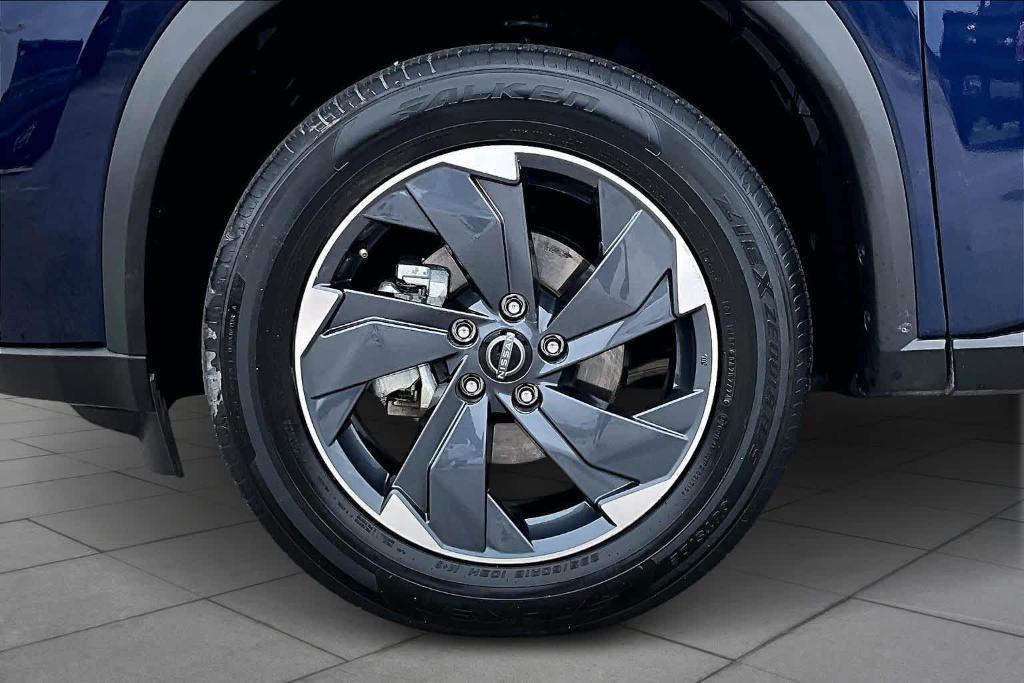 used 2025 Nissan Rogue car, priced at $22,990