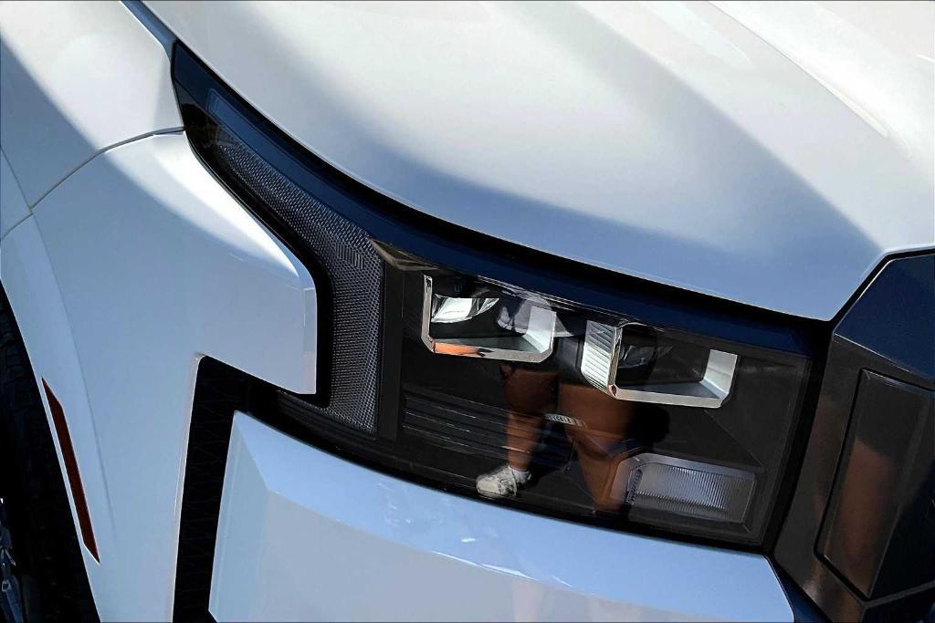 new 2026 Nissan Frontier car, priced at $38,956