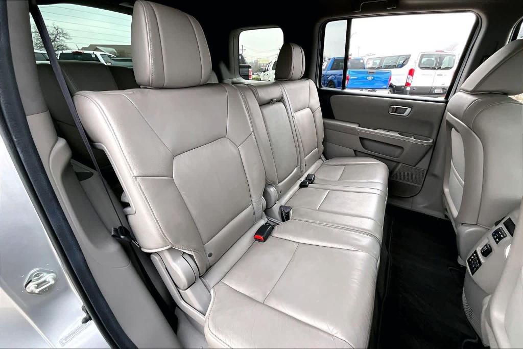 used 2012 Honda Pilot car, priced at $5,788