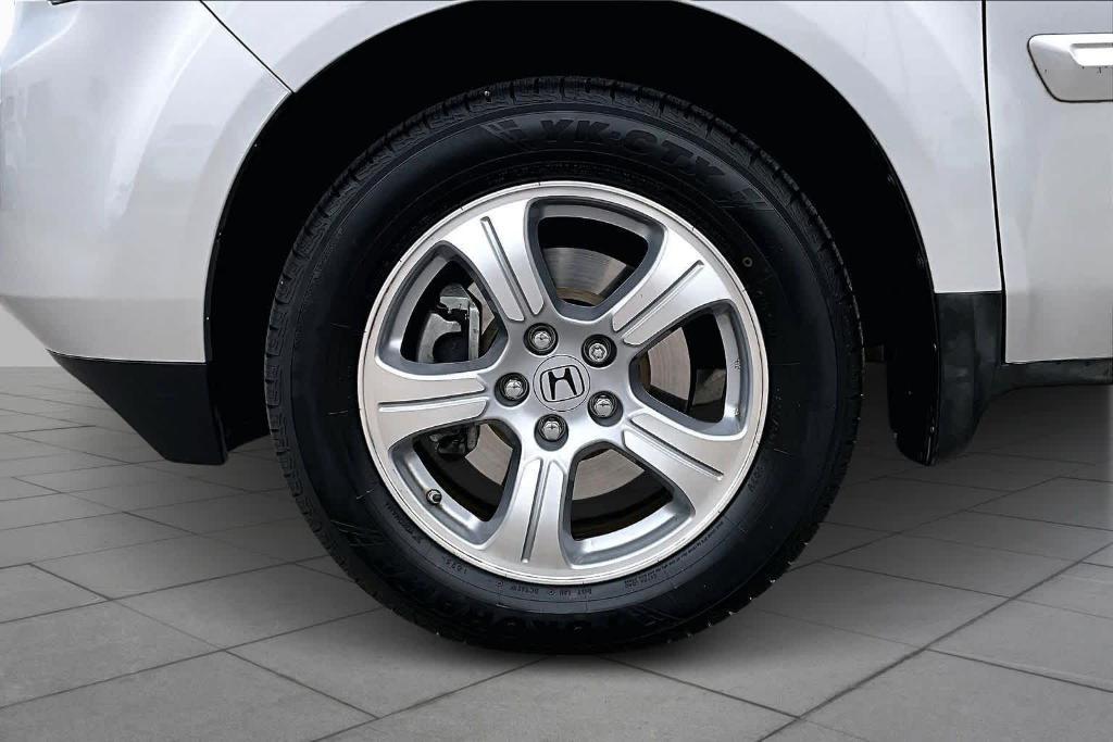 used 2012 Honda Pilot car, priced at $5,788