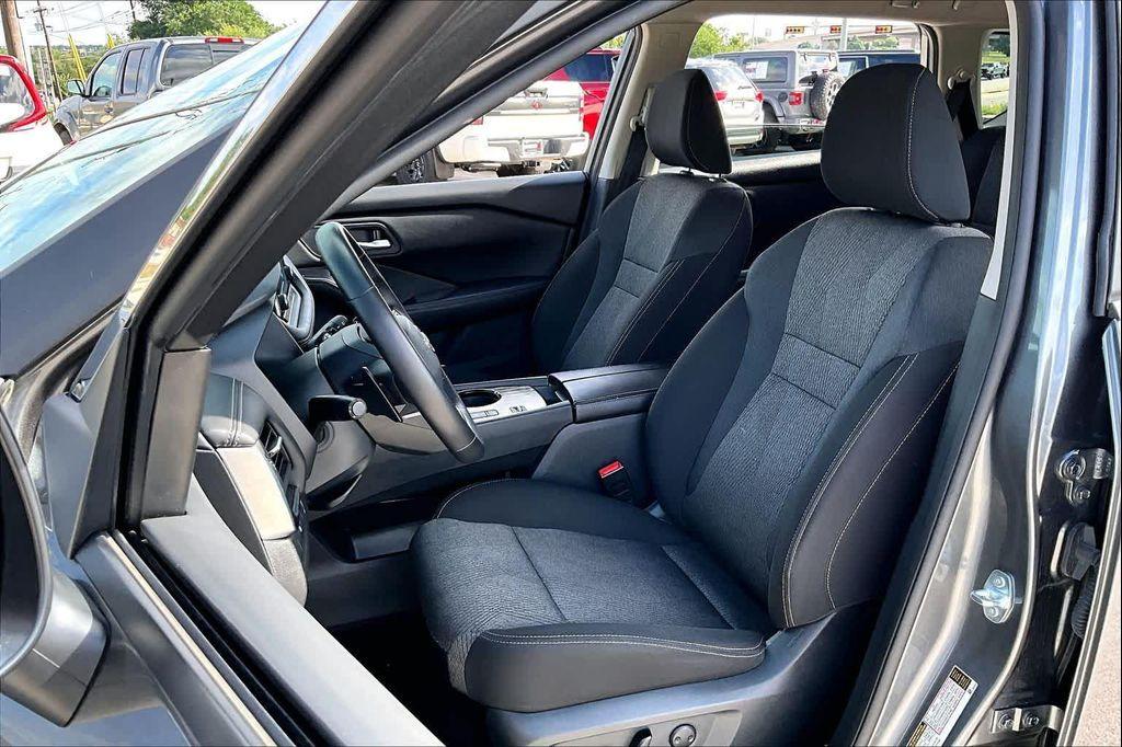 used 2025 Nissan Rogue car, priced at $22,258