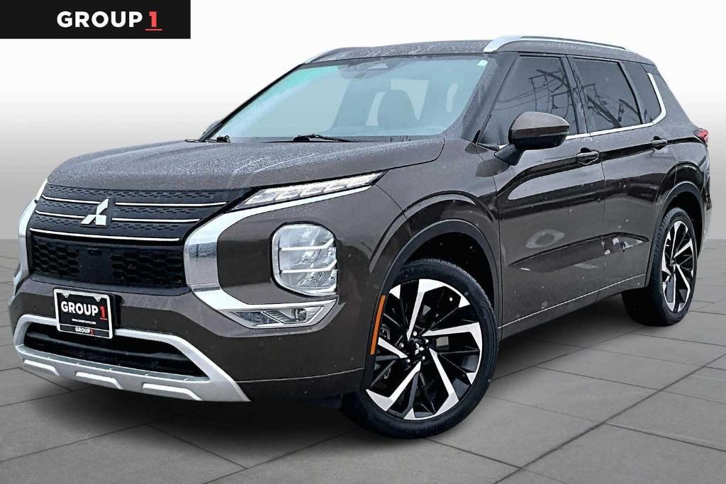 used 2022 Mitsubishi Outlander car, priced at $21,125