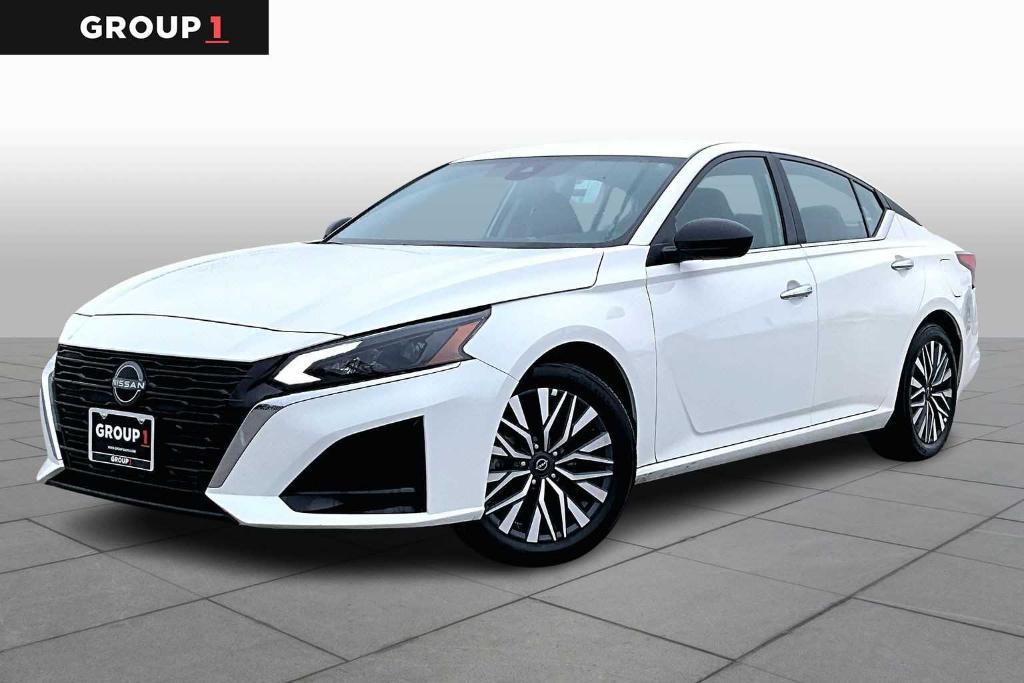 used 2025 Nissan Altima car, priced at $20,300