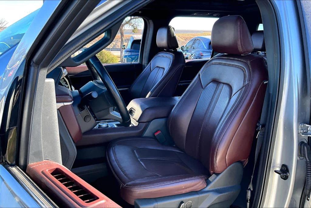 used 2023 Ford Expedition car, priced at $33,700