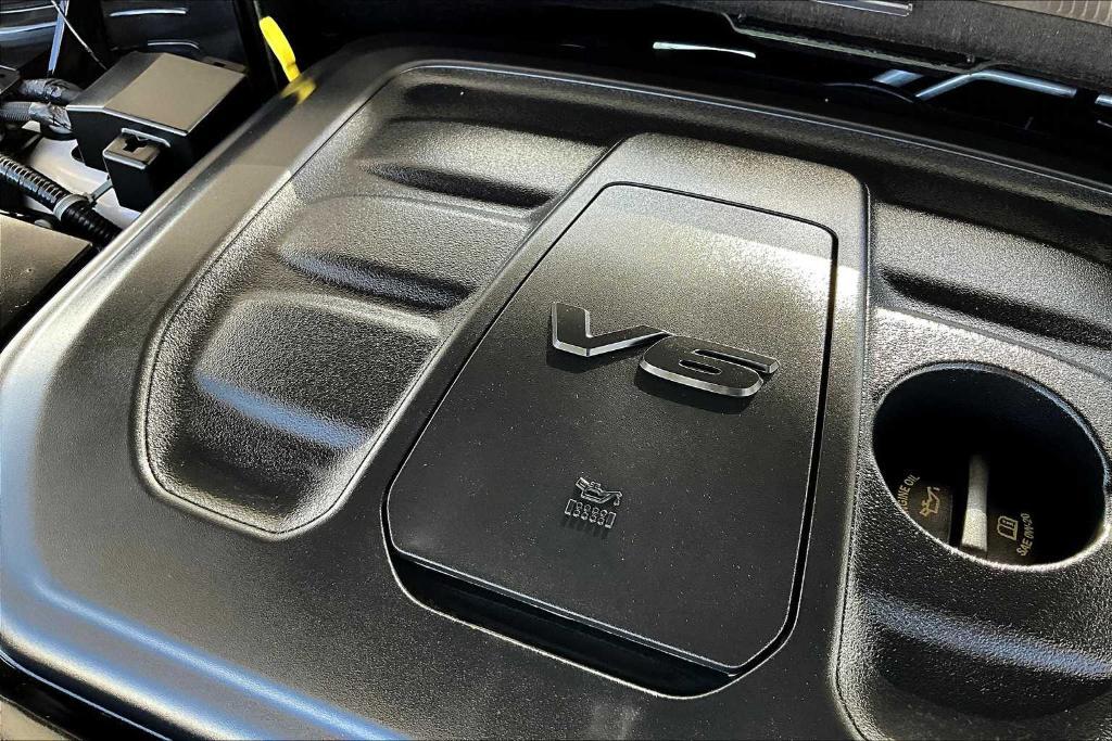 2021 White Knuckle Clearcoat Dodge Durango