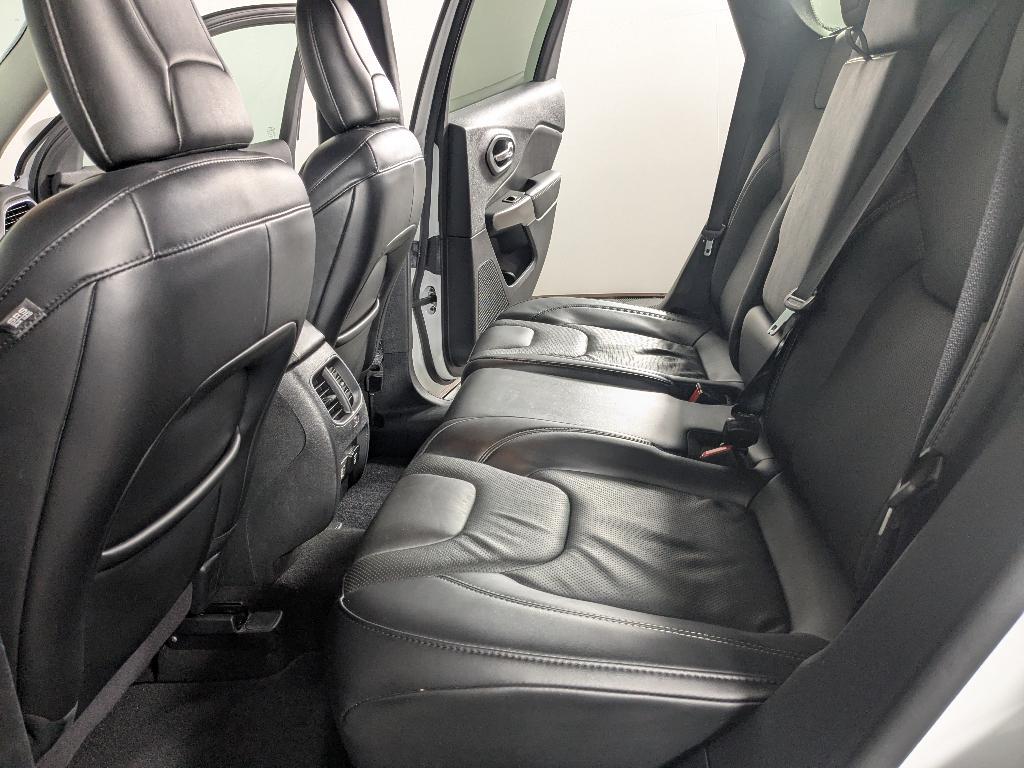 used 2021 Jeep Cherokee car, priced at $19,613