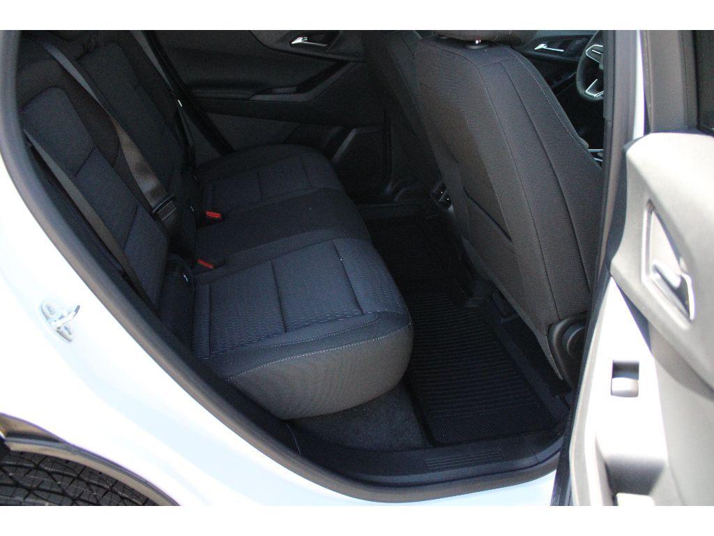 new 2026 Chevrolet Equinox car, priced at $32,065
