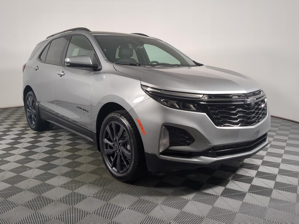 used 2024 Chevrolet Equinox car, priced at $25,012