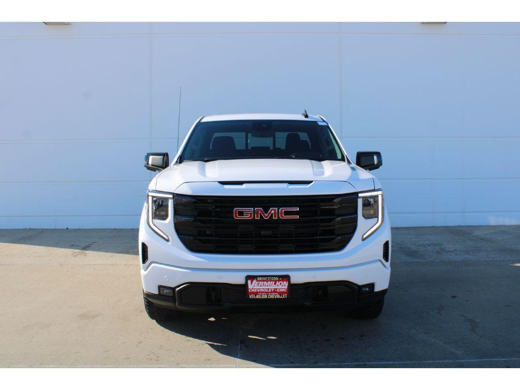 new 2026 GMC Sierra 1500 car, priced at $59,250