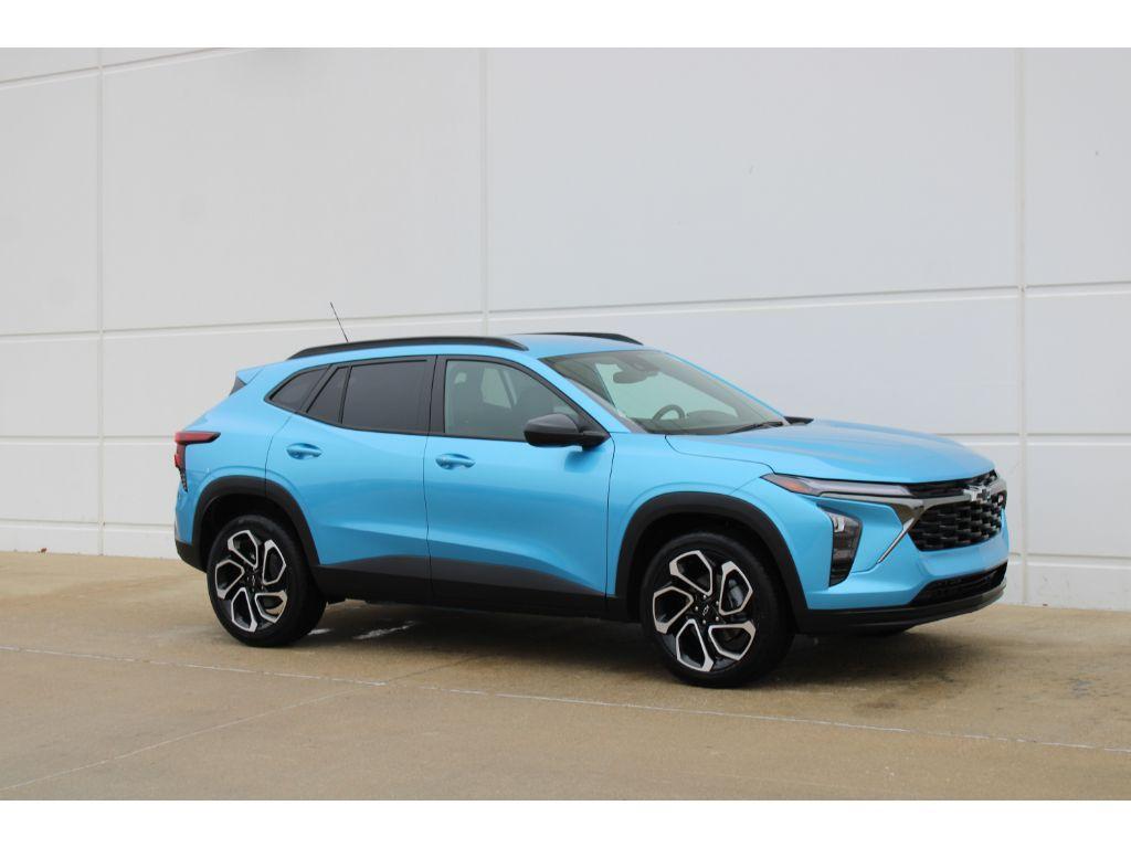 new 2025 Chevrolet Trax car, priced at $25,640