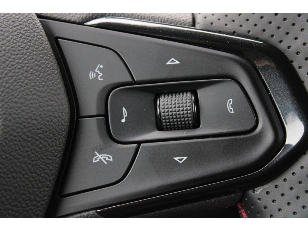 new 2025 Chevrolet Trax car, priced at $25,640