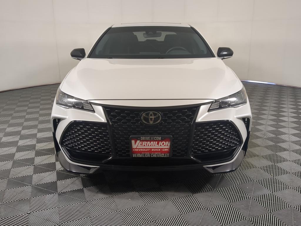 2020 Wind Chill Pearl Toyota Avalon
