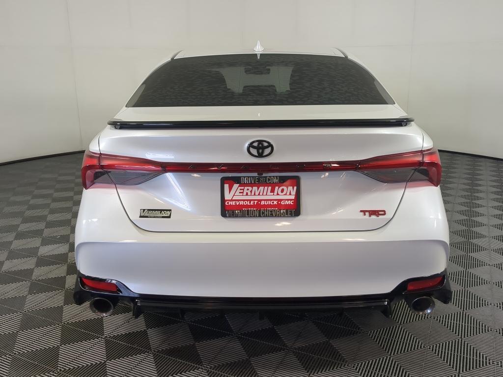 2020 Wind Chill Pearl Toyota Avalon
