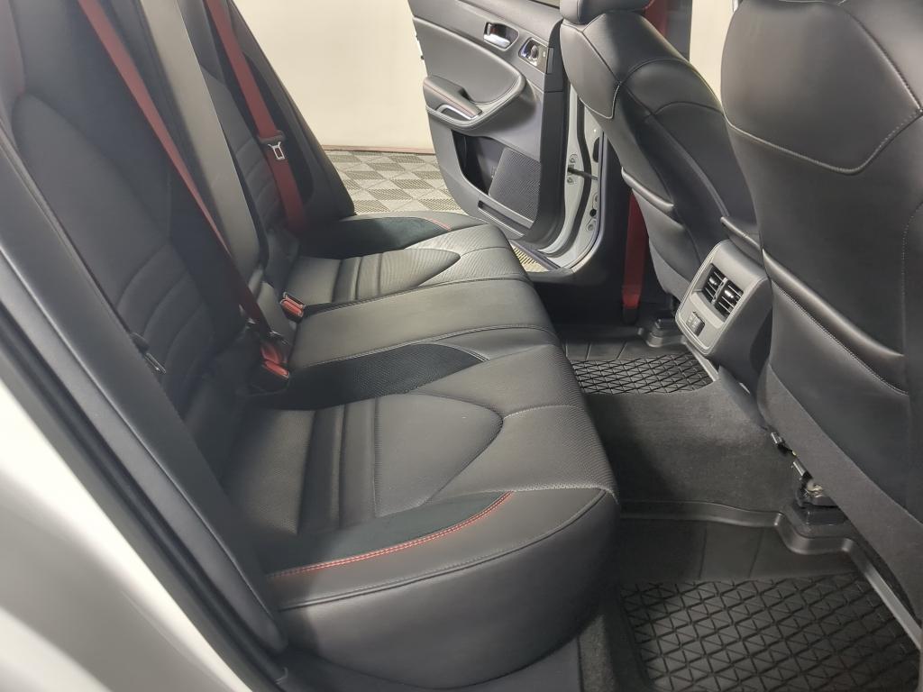 2020 Wind Chill Pearl Toyota Avalon