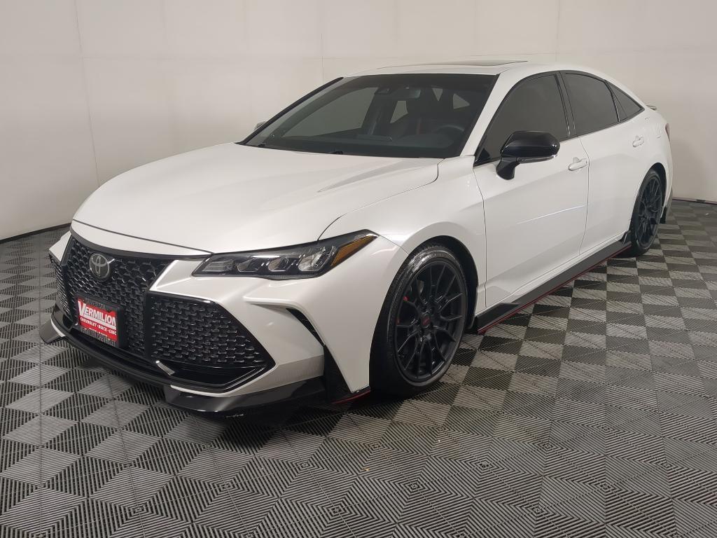 2020 Wind Chill Pearl Toyota Avalon