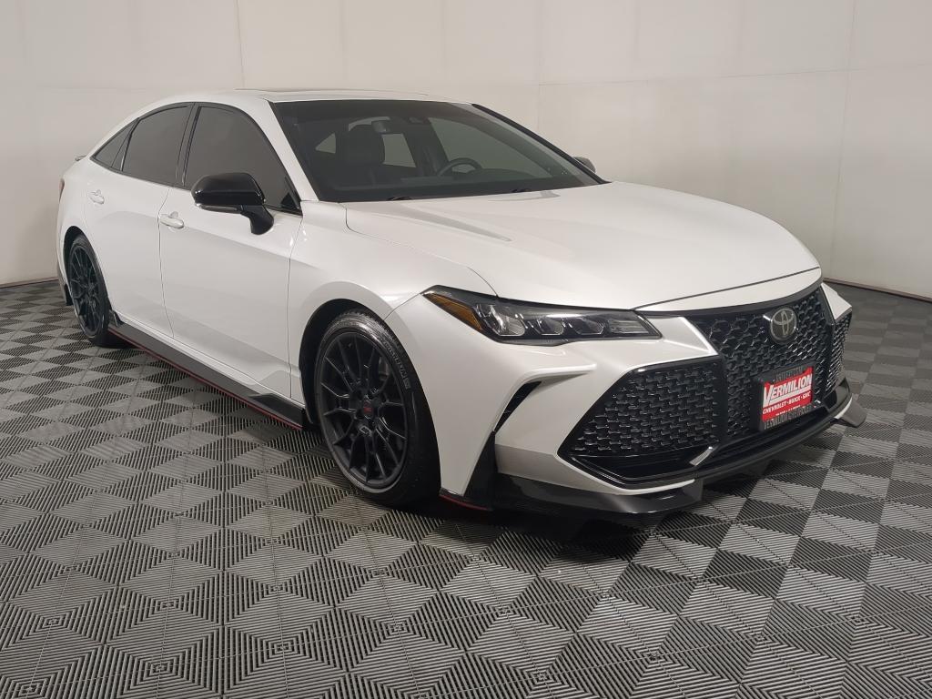 2020 Wind Chill Pearl Toyota Avalon