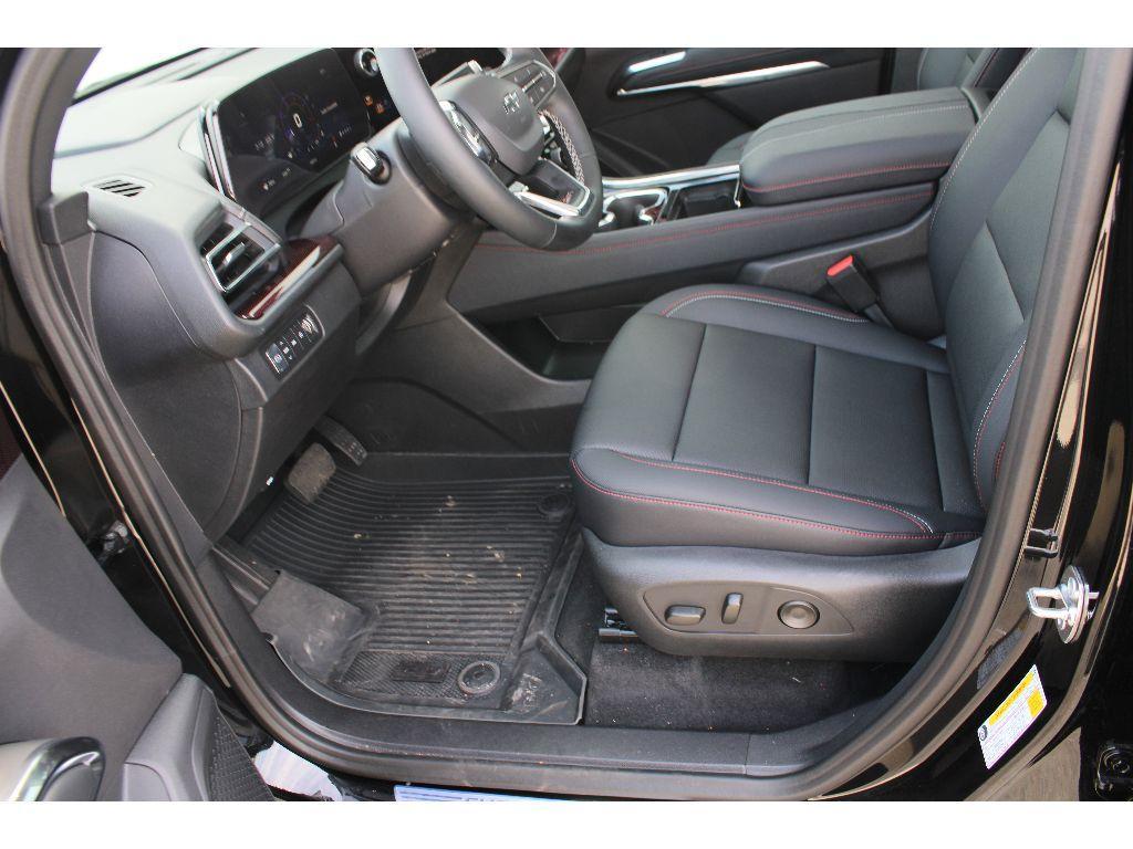 new 2026 Chevrolet Traverse car, priced at $52,443
