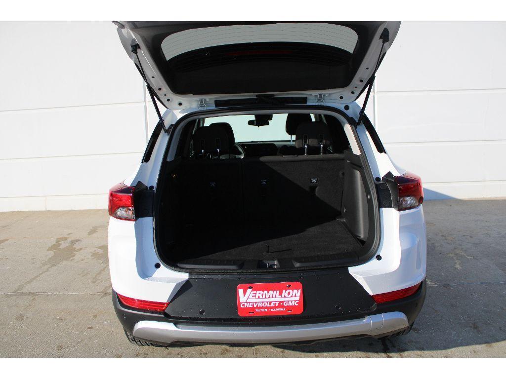 new 2025 Chevrolet TrailBlazer car, priced at $24,000