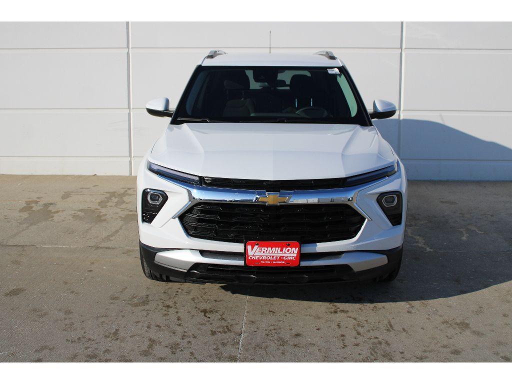 new 2025 Chevrolet TrailBlazer car, priced at $24,000