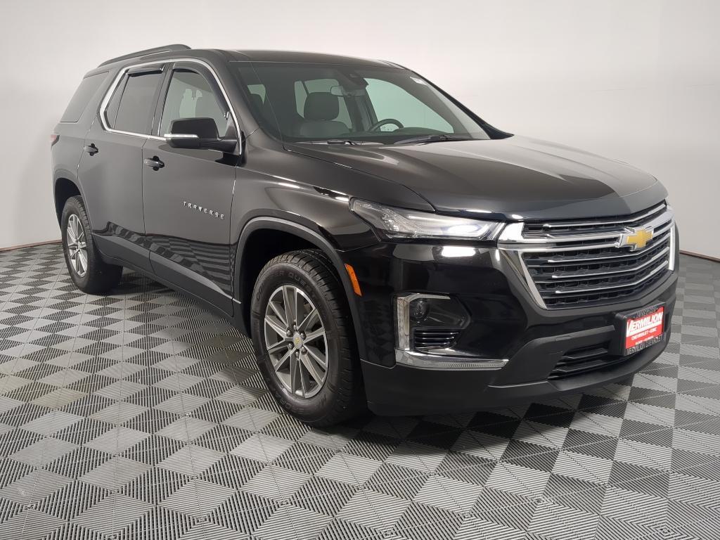 used 2023 Chevrolet Traverse car, priced at $28,500