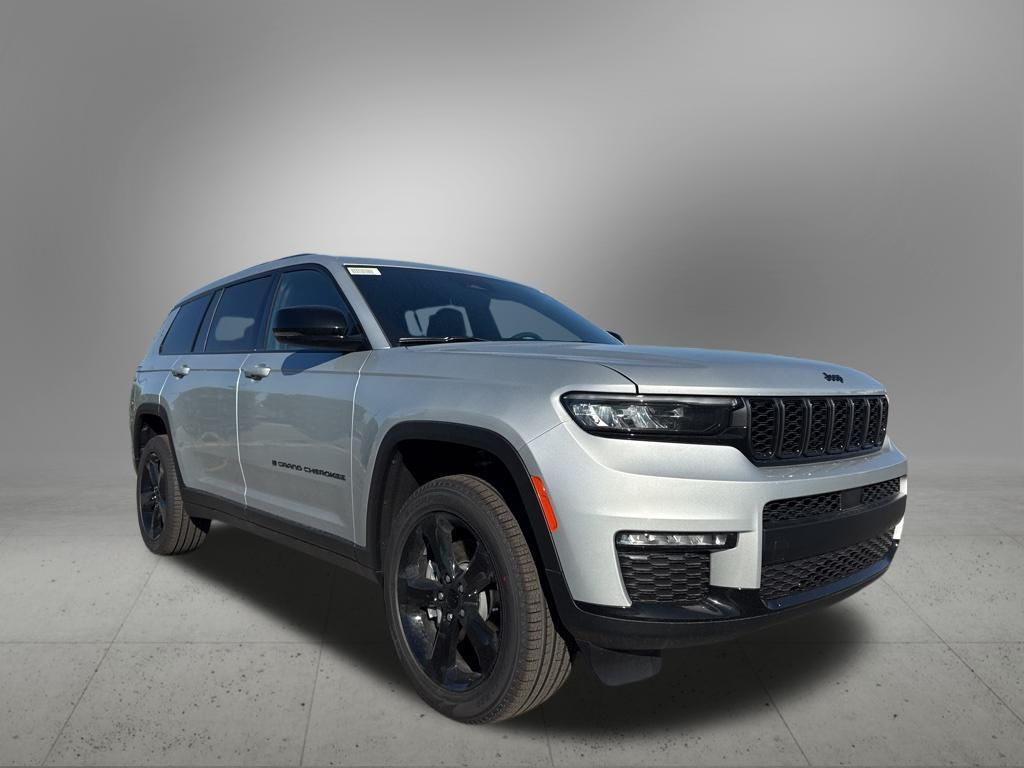 new 2025 Jeep Grand Cherokee L car, priced at $47,479