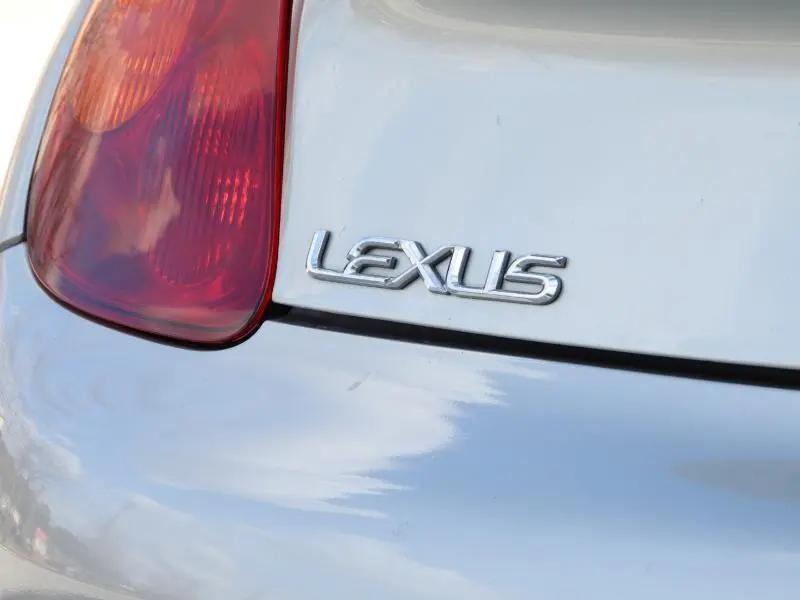 used 2005 Lexus SC 430 car, priced at $19,977