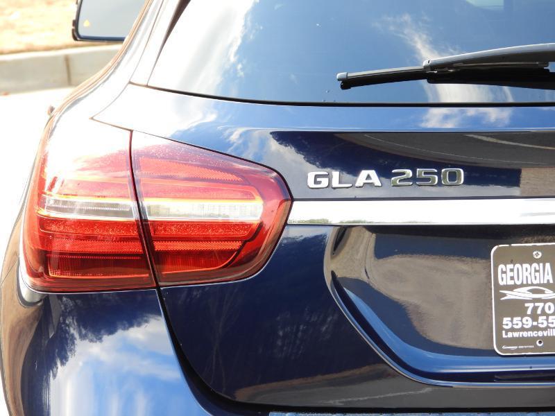 used 2018 Mercedes-Benz GLA 250 car, priced at $18,477